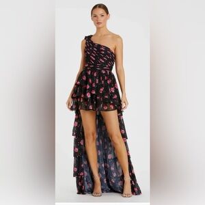 Mac Duggal 70246 One Shoulder Black Floral Tiered Gown NWT Size 8